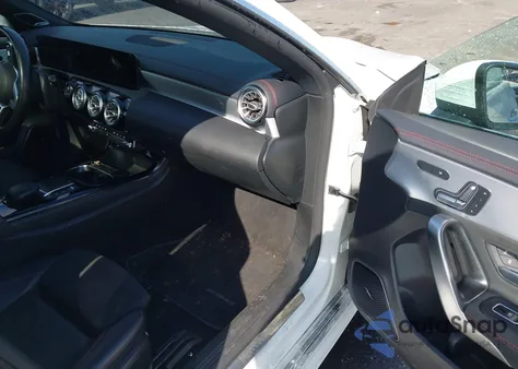 2021 Mercedes-Benz Cla 250 4Matic z USA, uszkodzony, nr VIN W1K5J4HB1MN207236